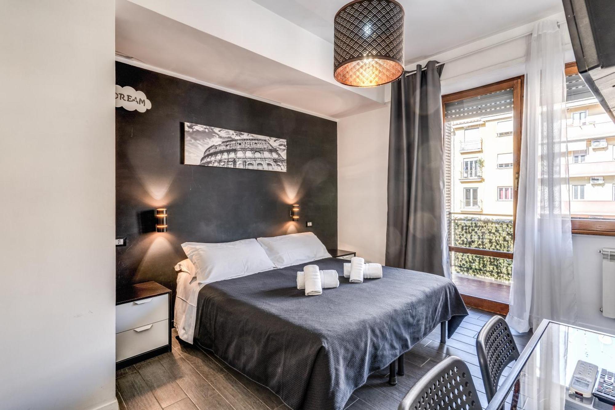 Hotel Radio Roma